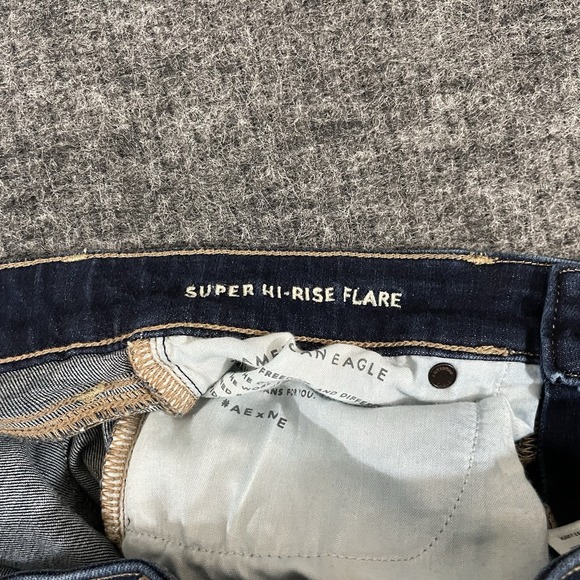 American Eagle Super Hi-Rise Flare Blue Denim Jeans Women's Size 10 Stretch EUC - Picture 6 of 13